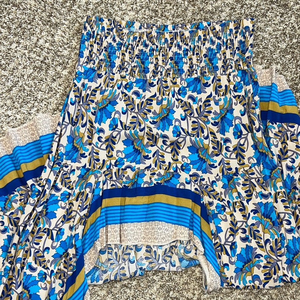 Floral Blue and Beige Women's Skirt - Picture 3 of 9